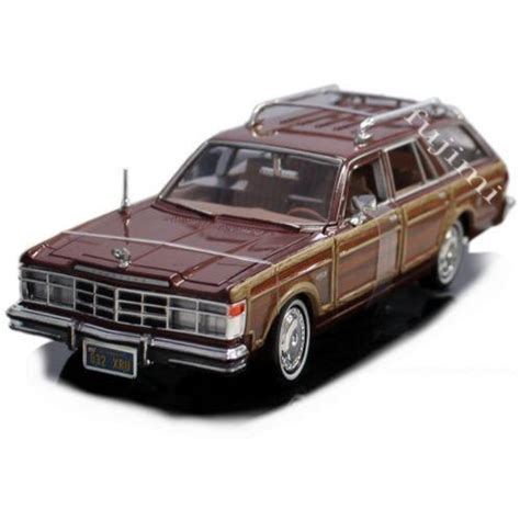 ミニカー 1979 Chrysler LeBaron Town & Country brn 1/24 MOTOR MAX クライスラー レバ ...