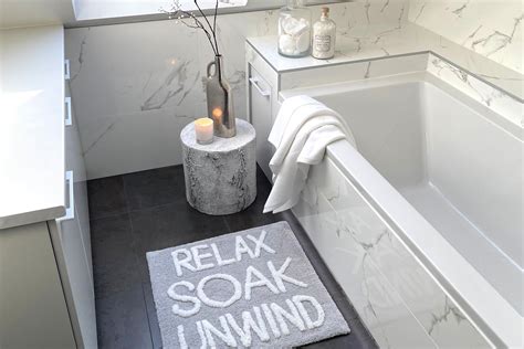 Bring a Smile with a Fun Bath Mat – Allure Bath Fashions