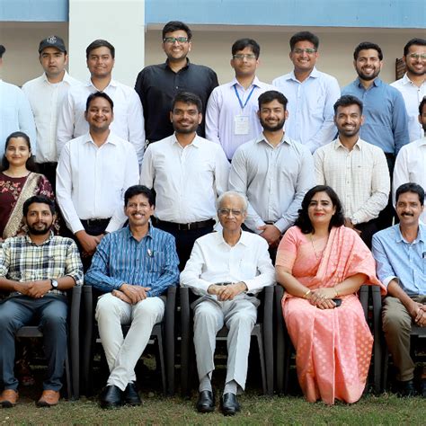 Institute of Management in Government (IMG)