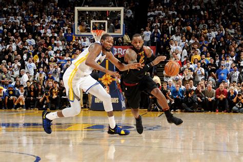 LeBron James open to meeting with Golden State Warriors in free agency