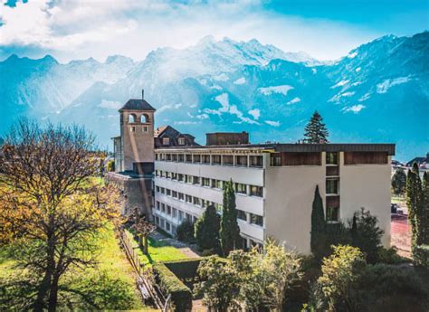 瑞士留学优势解析：体验卓越教育资源与先进科研设施