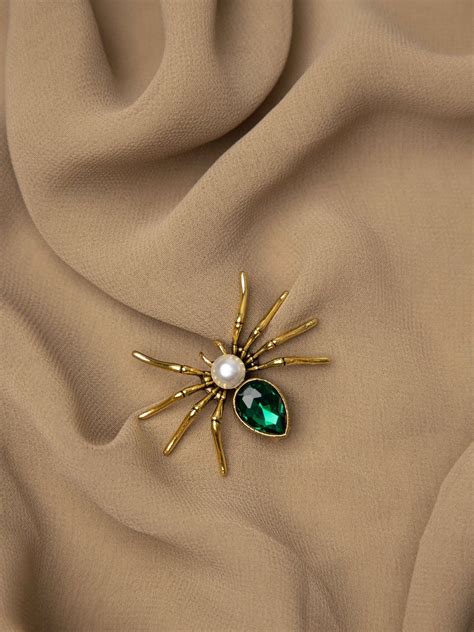 Emerald Spider Brooch