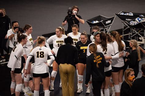 Lineup Preview: 2021-22 Iowa volleyball - The Daily Iowan