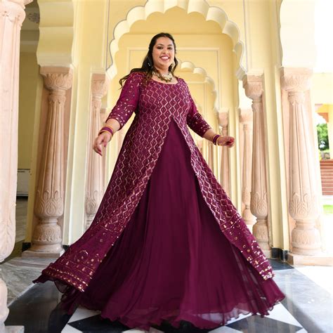 Buy Plus Size Ethnic Dresses for Women | Meera Plus Size
