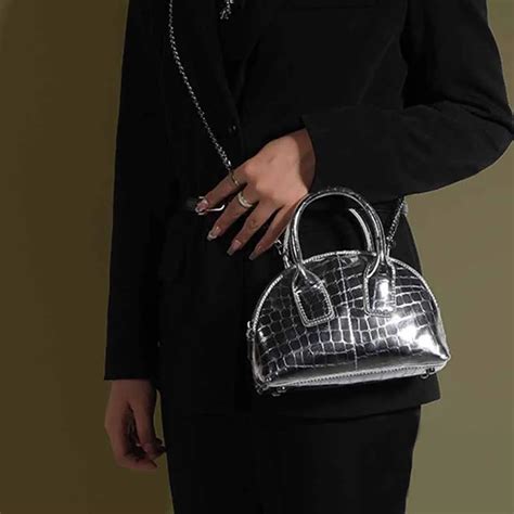 Crocodile Pattern Metal Mini Shell Bag – CRAZE