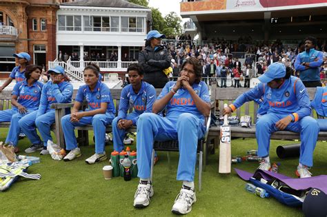 ICC Women's World Cup: Heartbreak for India as Anya Shrubsole powers ...