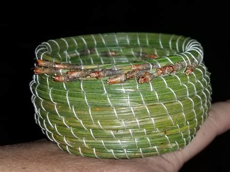 Pine Needle Basket | Deezigns