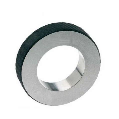 Manufacturer of Plug Gauges & Thread Ring Gauge by Qmi Gauges And Tools ...