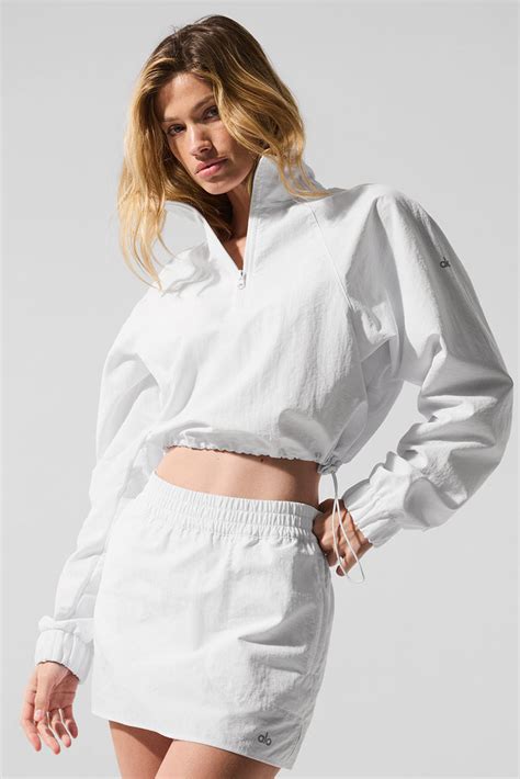 Cropped 1/4 Zip Alumni Pullover - White | Alo Yoga