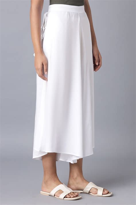 White Solid Relaxed Fit Ankle Length Mid Rise Cullotes – wforwoman