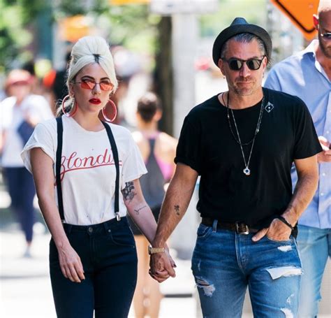 Hollywood Couples Calling It Quits In 2019: Kylie Jenner, Travis Scott ...