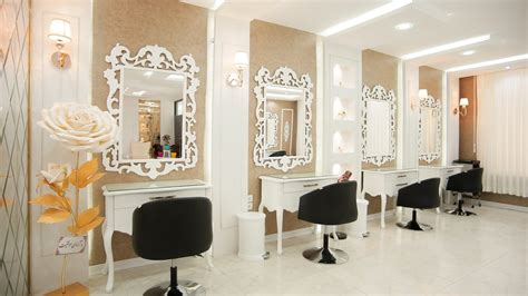 Salones y barberías, en el esfuerzo por volver a ver la belleza en sus ...