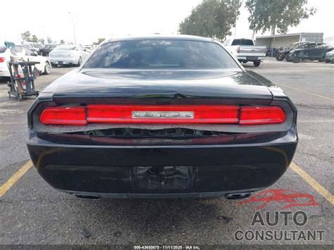 2012 Dodge Challenger Sxt