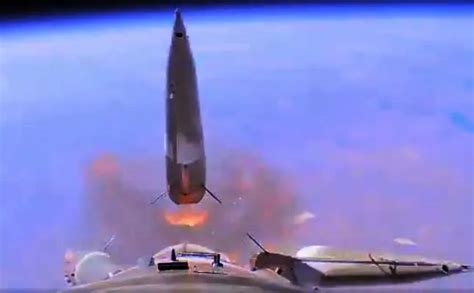 ரஷ்யன் ராக்கெட் ‘சோயுஸ்’ ஃபெய்லியர்!!! (வீடியோ)