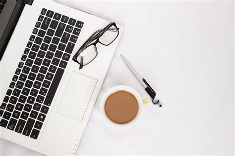 Work Computer Stock Background 的图像结果