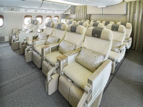 Emirates Adds 4-Class Boeing 777-300ER With Premium Economy On 10 ...