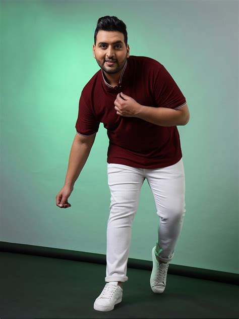 Plus Size MEN SOLID HALF SLEEVE CASUAL T-SHIRT (3XL - 6XL) | Instafab Plus