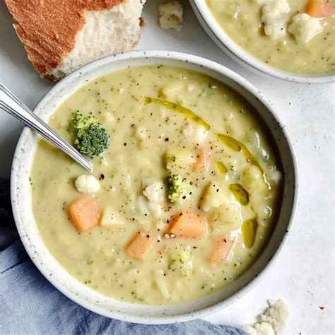 Creamy Healthy Broccoli Cauliflower Soup - my Delish Recipes