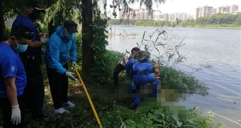 视频：北京高中生河边露营 4人翻船溺亡 - 搜狐视频