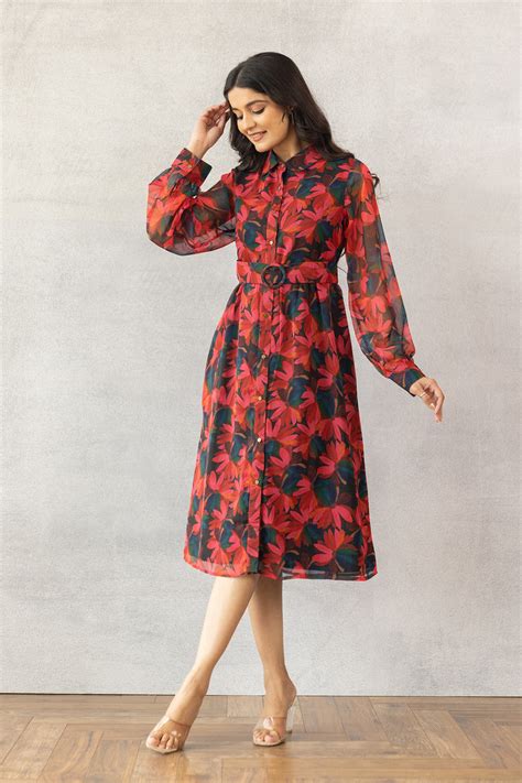 Buy Comfortable Maternity Dresses online For Feeding At Best Price