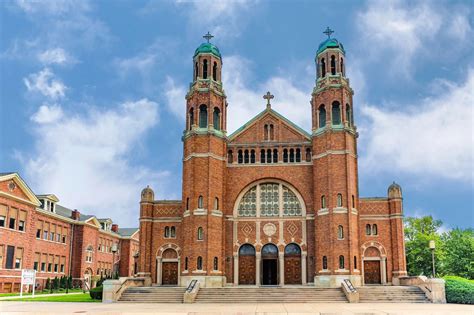 Saint Hyacinth Roman Catholic Church