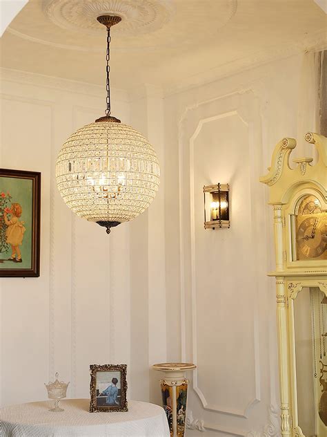 Traditional Gold Globe Chandelier – Vakkerlight