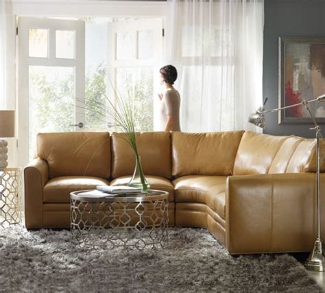 Traditional Leather Sectionals 的图像结果