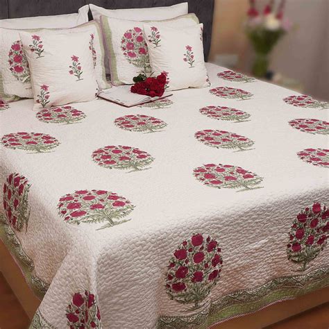 Camellia Japonica Reversible Quilted Bed Cover – MuddnMe– muddnme