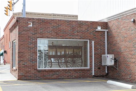 Sheets & Childs Funeral Home, Churubusco Chapel - 206 N Main St ...