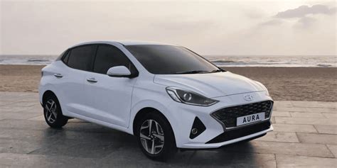 Hyundai Aura Atlas White Colour: Features & Latest Price