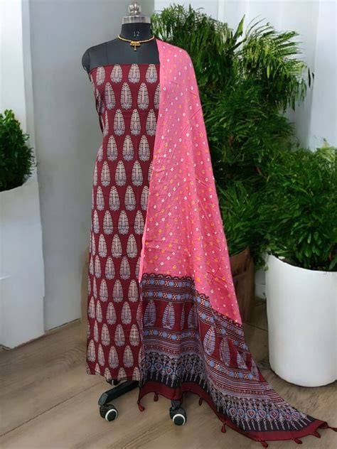Bandhani dupatta & Ajrakh Fusion 2 pc Salwar Suit - Leheriya.com