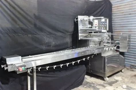 Flow Wrap Machine - Mask Packing Machine Manufacturer from Bengaluru