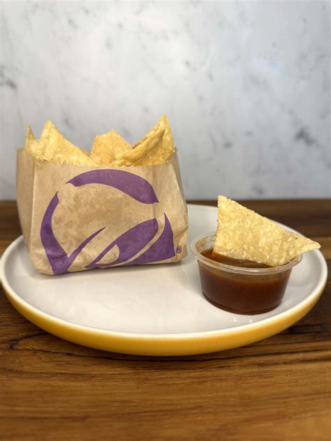 I Tried 16 Different Taco Bell Sauces, Here's the Best - Parade