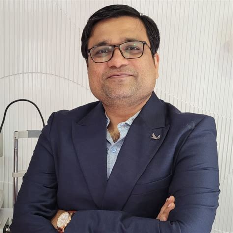 Best Bone Marrow Transplant Surat | Universal Hospital