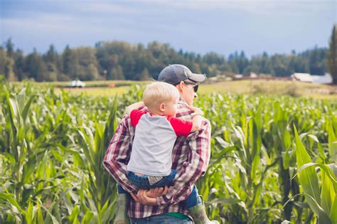 Locally Grown Produce 的图像结果