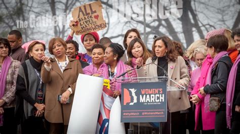 Kamala Harris' Indian aunt recounts her childhood, says Biden's VP pick ...