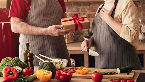 Best Gifts For Cooks And Foods Lovers - Culinary Classroom