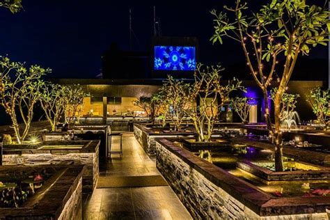 THE 10 BEST Restaurants with a View in Mumbai - Tripadvisor