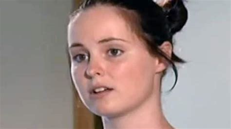 Aussie girl survives bungee jump after cord snaps - India Today