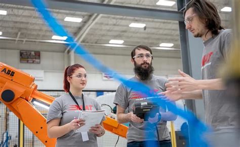 Robotics Technician 的图像结果