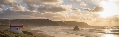 Holiday Accommodation & Lettings in Cornwall from ₹2,898 | HomeToGo