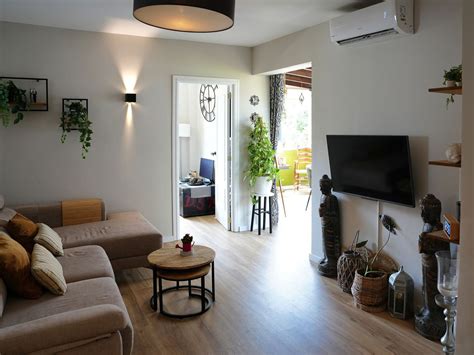Ref: R5067070 | €239,000 | Beds: 2 | Baths: 1 | Apartment for sale in ...