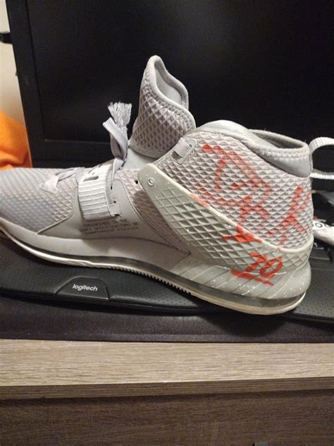 Nike Devin Booker Basketball Trading Cards | Mercari