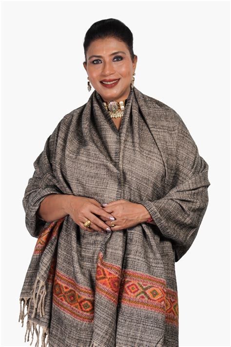 Tibetan Shawl – Elegant Hand-Embroidered Kashmiri Wool Design – Weaving ...