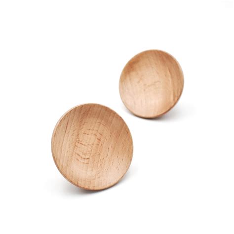 Hadrian Wood Cabinet Door Knob – Spruce and Pop