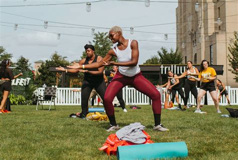 Fit in The Fenway: Flow Yoga with The Handle Bar [08/15/23]