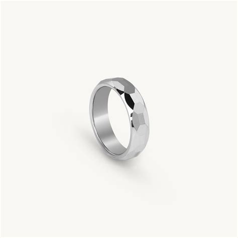 Essential Tungsten Ring – PALMONAS