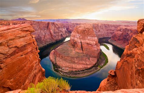LAtest united states travel news - cover