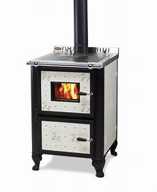 cucina a legna con forno cucina a legna wekos modello 601 con forno rustica cucina a legna con forno cucina a legna wekos modello 601 con forno rustica