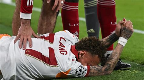 UEFA & Liverpool launch investigation into Noa Lang injury after ...